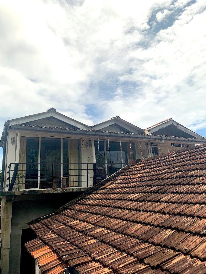 Salty Fish Mirissa Hotel ภายนอก รูปภาพ